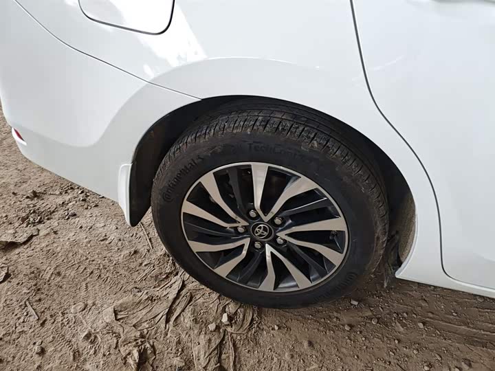 Toyota Corolla Hybrid 2019 2019款 1.8L E-CVT领先版