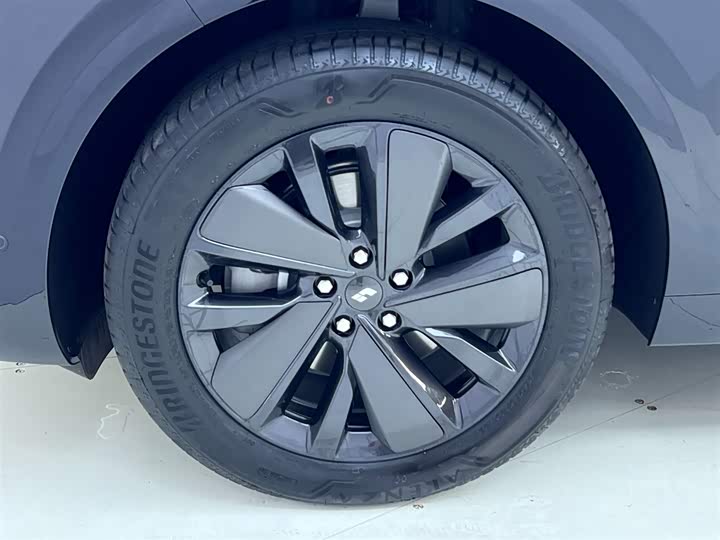 LiXiang L6 2025 2025款 Pro 智能焕新版