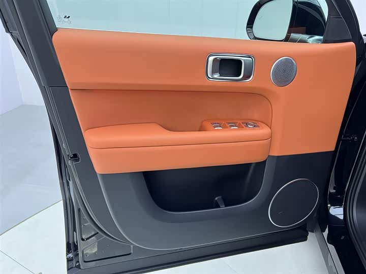 LiXiang L6 2025 2025款 Pro 智能焕新版