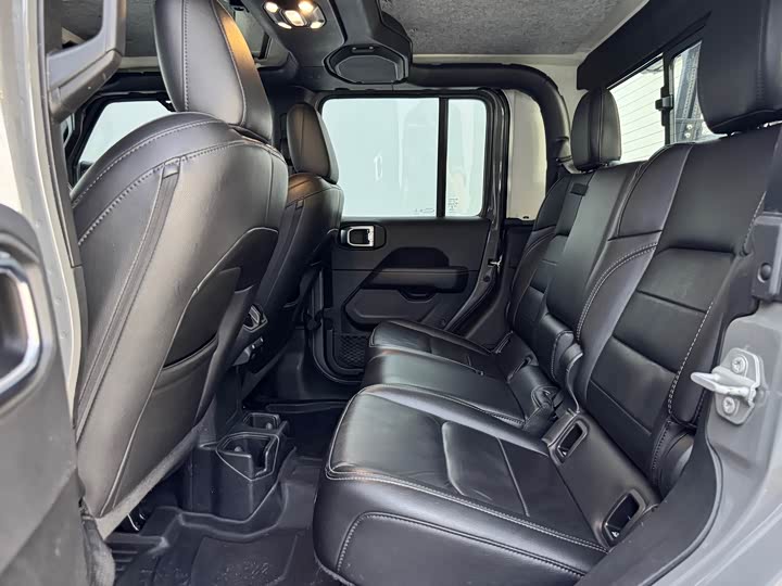 Jeep Gladiator 2022 2022款 3.6L 先行版