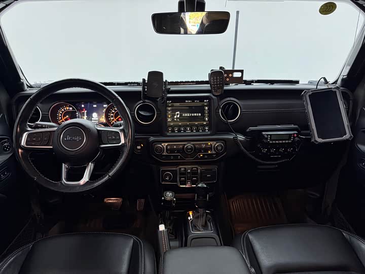 Jeep Gladiator 2022 2022款 3.6L 先行版