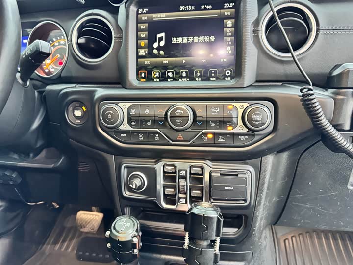 Jeep Gladiator 2022 2022款 3.6L 先行版