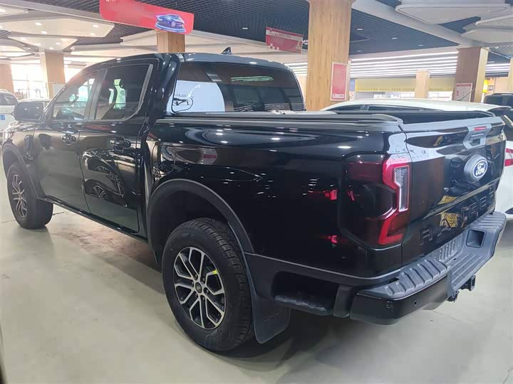 Ford Ranger 2023 2023款 探迹四驱自动版 汽油