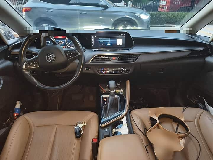 Buick GL6 2021 2021款 323T 轻混动互联豪华型