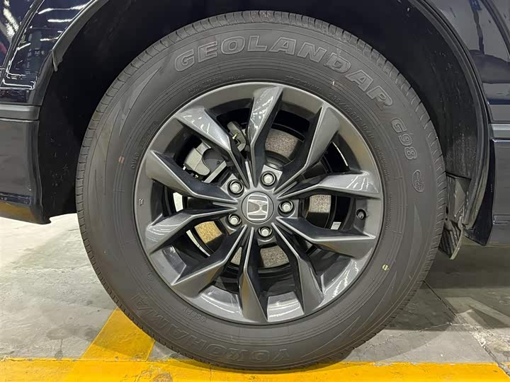 Honda Breeze 2025 2025款 240TURBO 两驱豪华版 5座