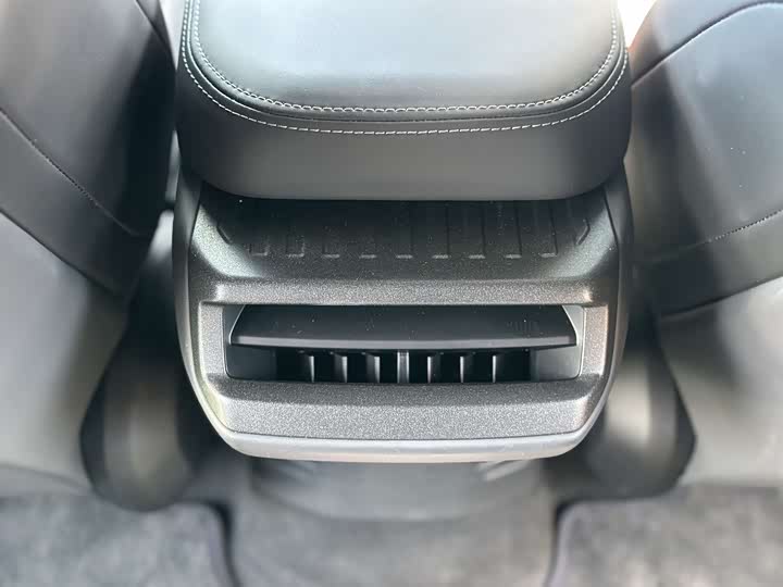 HiPhi Z 2023 2023款 城市版 五座