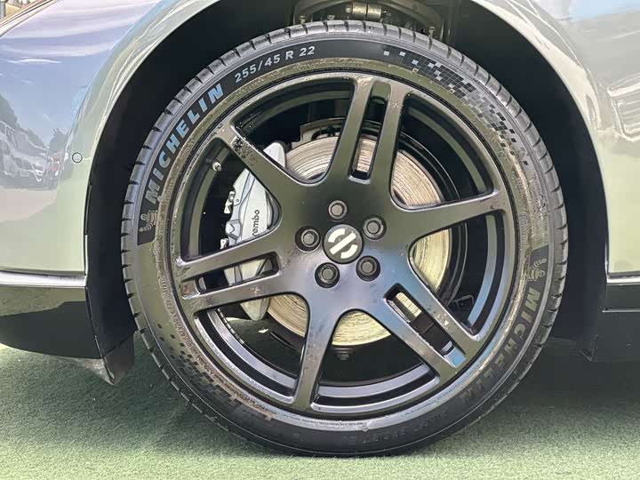 HiPhi Z 2023 2023款 城市版 五座