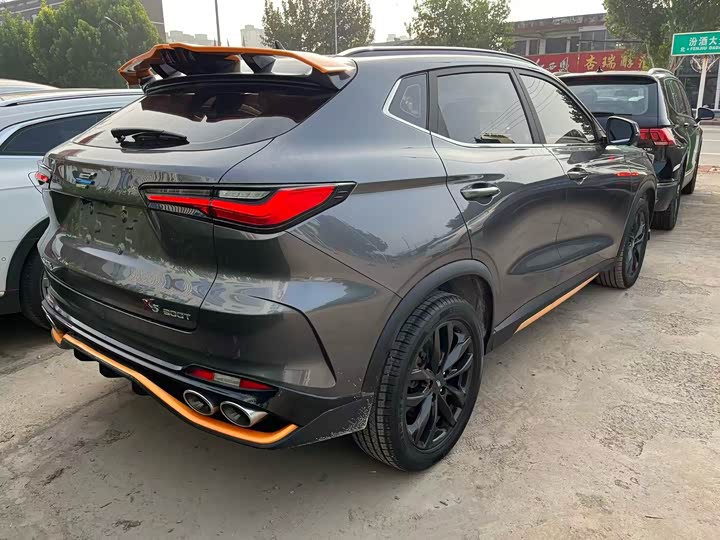 Changan Oshan X5 2022 2022款 运动版 1.5T DCT飓风音速