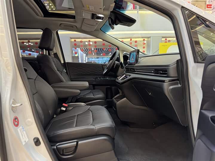 Honda Elysion 2024 2024款 2.0L e:HEV 至尊版