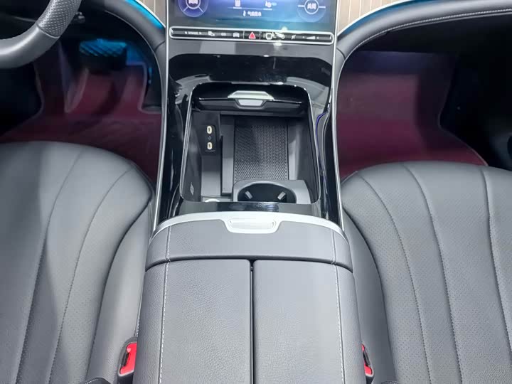 Mercedes-Benz EQE 2022 2022款 350 先锋版