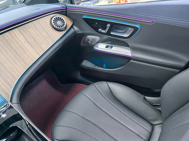 Mercedes-Benz EQE 2022 2022款 350 先锋版