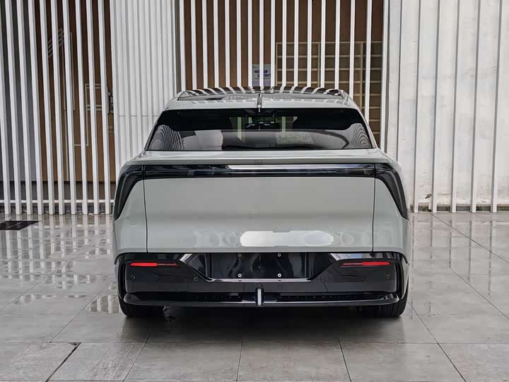 HiPhi Y 2023 2023款 560km 先锋版