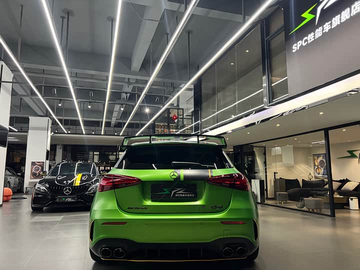 Mercedes-Benz A-Class AMG 2024 2024款 AMG A 45 S 4MATIC+ 魔焰绿特别版
