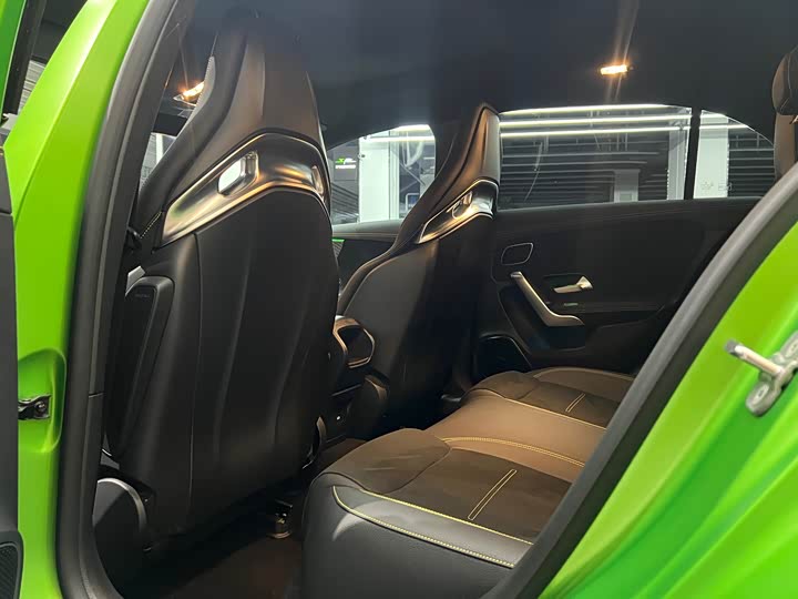 Mercedes-Benz A-Class AMG 2024 2024款 AMG A 45 S 4MATIC+ 魔焰绿特别版