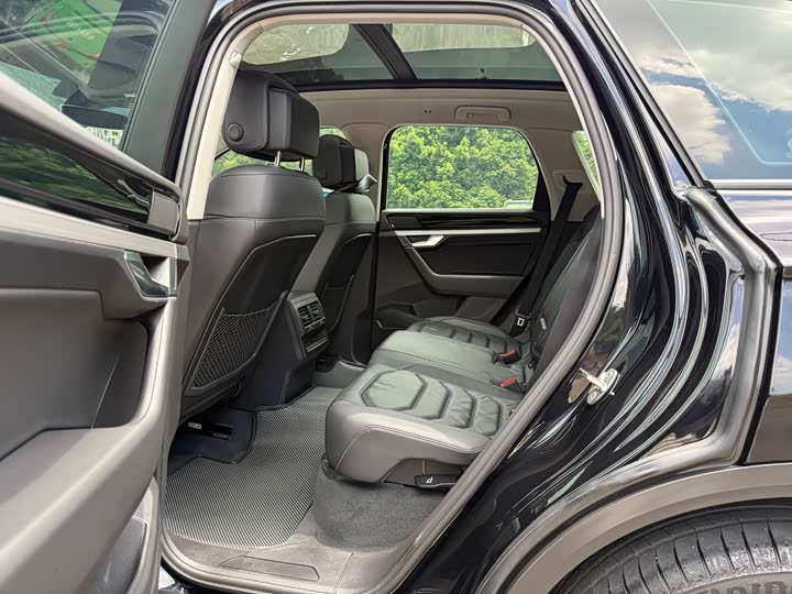 Volkswagen Touareg 2022 2022款 2.0TSI 领航特别版