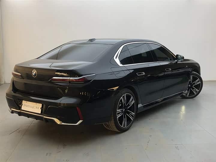 BMW 7 Series 2023 2023款 740Li 尊享型 M运动套装