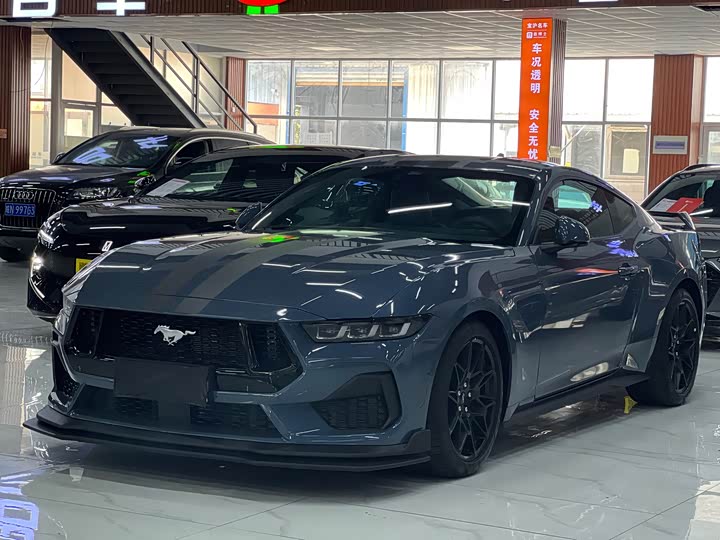 Ford Mustang 2024 2024款 2.3T EcoBoost 硬顶性能版