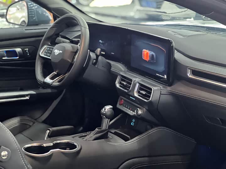 Ford Mustang 2024 2024款 2.3T EcoBoost 硬顶性能版