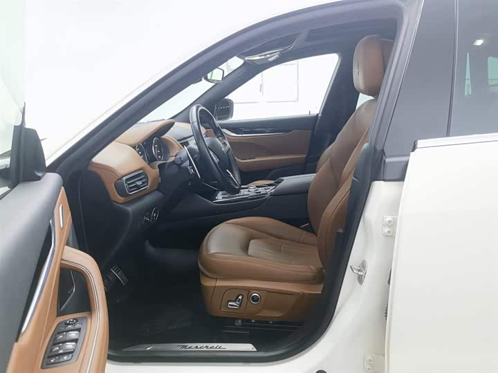 Maserati Levante 2022 2022款 2.0T GT锋芒版