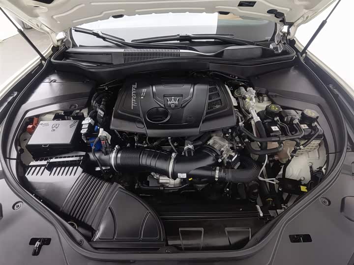 Maserati Levante 2022 2022款 2.0T GT锋芒版