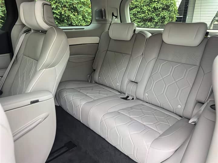 Volvo EM90 2025 2025款 Ultra 六座