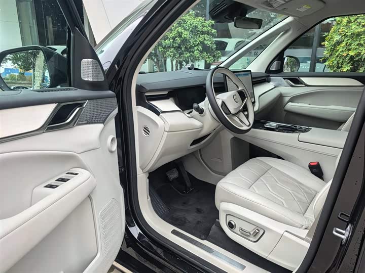 Volvo EM90 2025 2025款 Ultra 六座