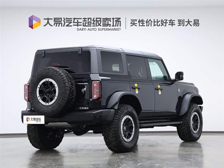 Ford Bronco 2024 2024款 2.3T 长滩大脚越野版