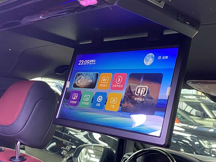 Mercedes-Benz Vito 2024 2024款 2.0T 商务版 7座