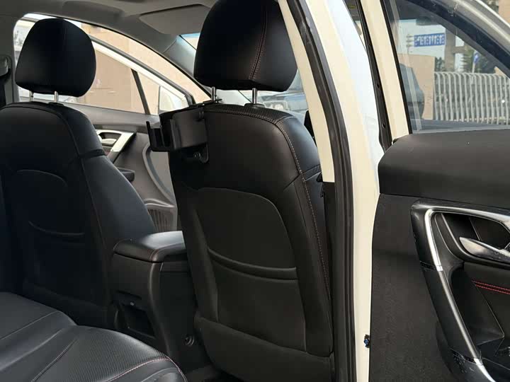 Beijing Senova D50 2019 2019款 1.5T CVT尊贵版 国VI