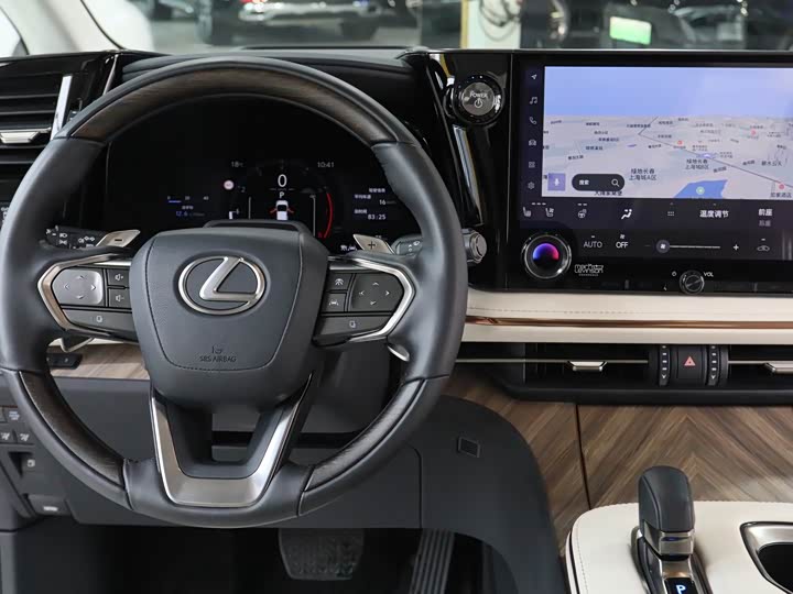 Lexus LM 2023 2023款 500h 六座尊崇版