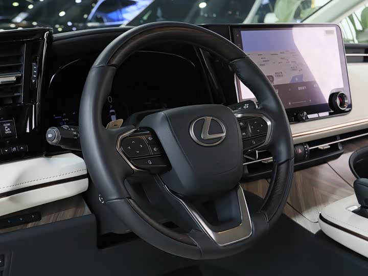 Lexus LM 2023 2023款 500h 六座尊崇版