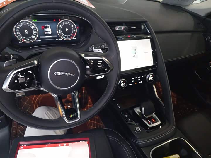 Jaguar E-Pace 2024 2024款 耀黑运动版 R-DYNAMIC SE BLACK