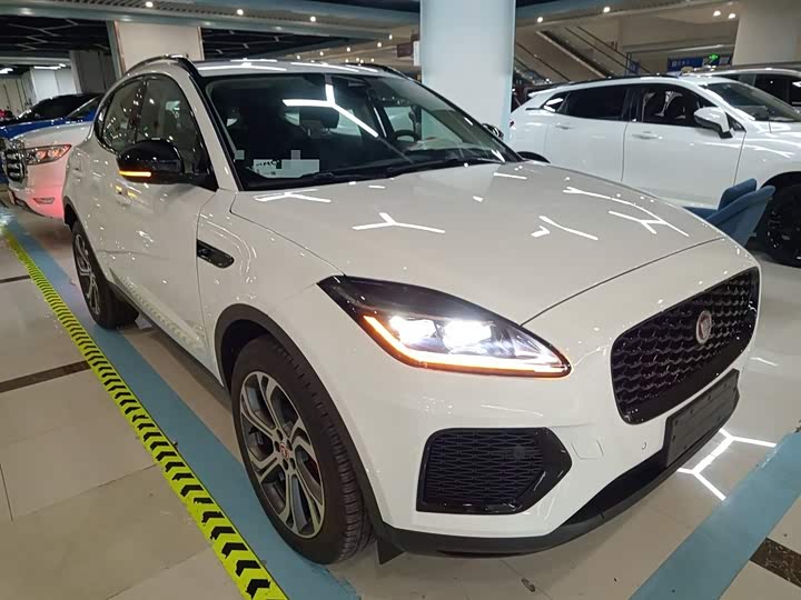 Jaguar E-Pace 2024 2024款 耀黑运动版 R-DYNAMIC SE BLACK