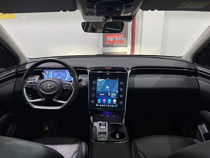 Hyundai Tucson L 2023 2023款 途胜L 1.5T 自动两驱LUX尊贵版