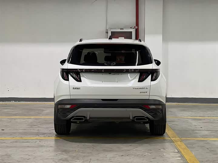 Hyundai Tucson L 2023 2023款 途胜L 1.5T 自动两驱LUX尊贵版