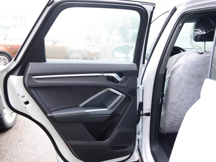 Audi Q3 2024 2024款 35 TFSI 进取动感型