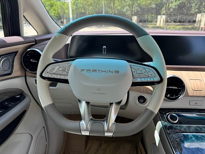 Dongfeng Forthing Yacht 2022 2022款 1.5T DCT逐浪版