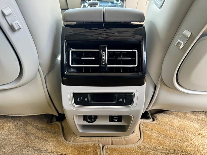 Dongfeng Forthing Yacht 2022 2022款 1.5T DCT逐浪版