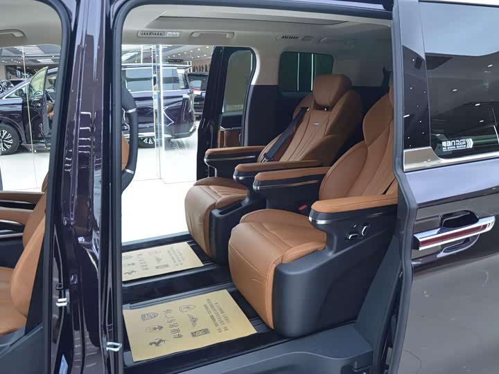 Hongqi HQ9 Hybrid 2024 2024款 2.0T 四驱商务版