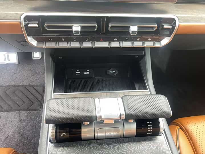 Dongfeng Mengshi M-Hero 917 2023 2023款 增程基础版