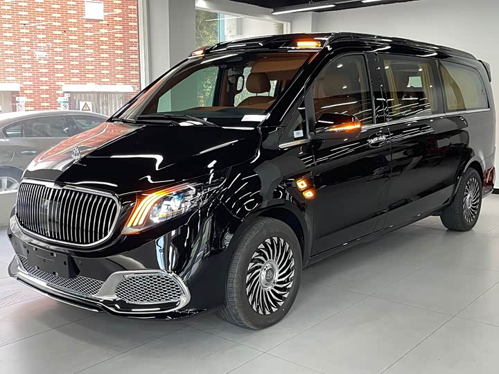 Mercedes-Benz Vito 2024 2024款 2.0T 精英版 7座