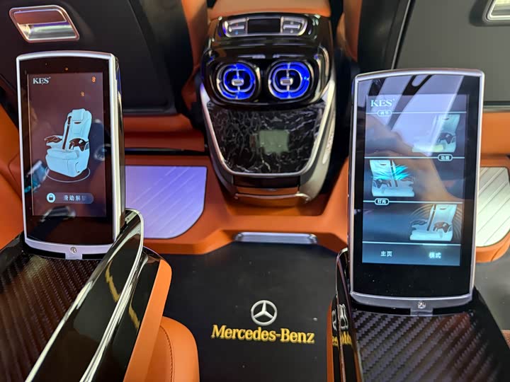 Mercedes-Benz Vito 2024 2024款 2.0T 精英版 7座