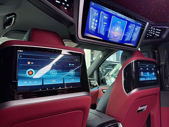 Mercedes-Benz Vito 2024 2024款 2.0T 商务版 7座