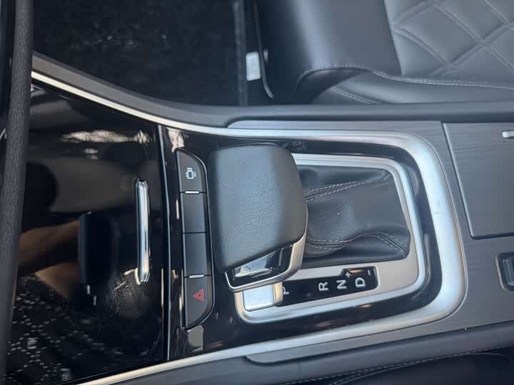 Changan Raeton CC 2022 2022款 蓝鲸版 1.5T DCT尊贵型