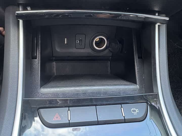 Changan Raeton CC 2022 2022款 蓝鲸版 1.5T DCT尊贵型