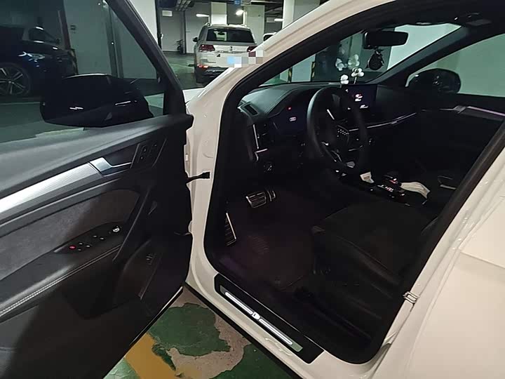 Audi Q5L Sportback 2023 2023款 40 TFSI 豪华型