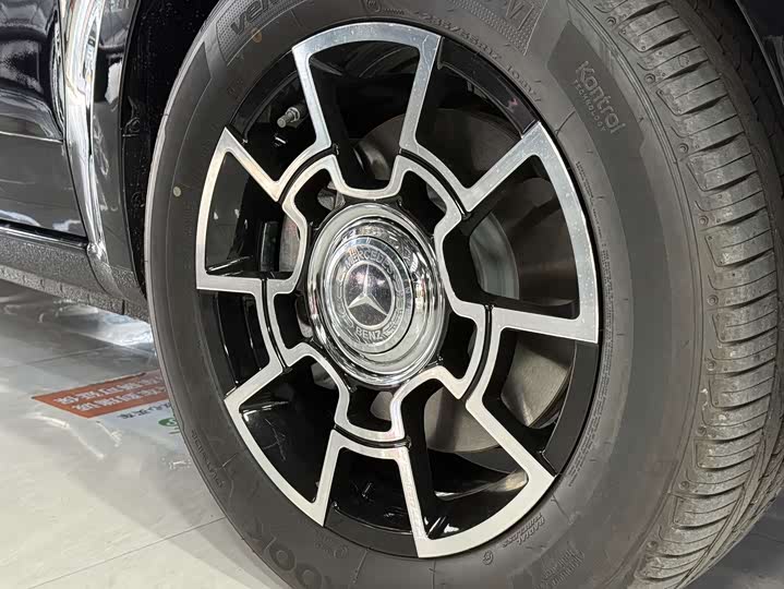 Mercedes-Benz Vito 2024 2024款 2.0T 商务版 7座