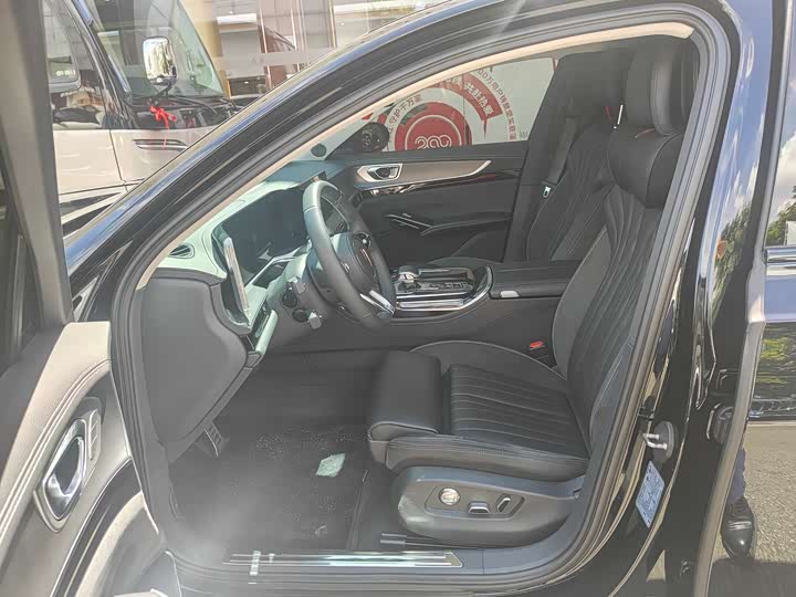 Hongqi H9 2024 2024款 2.0T 旗享 私享风尚版