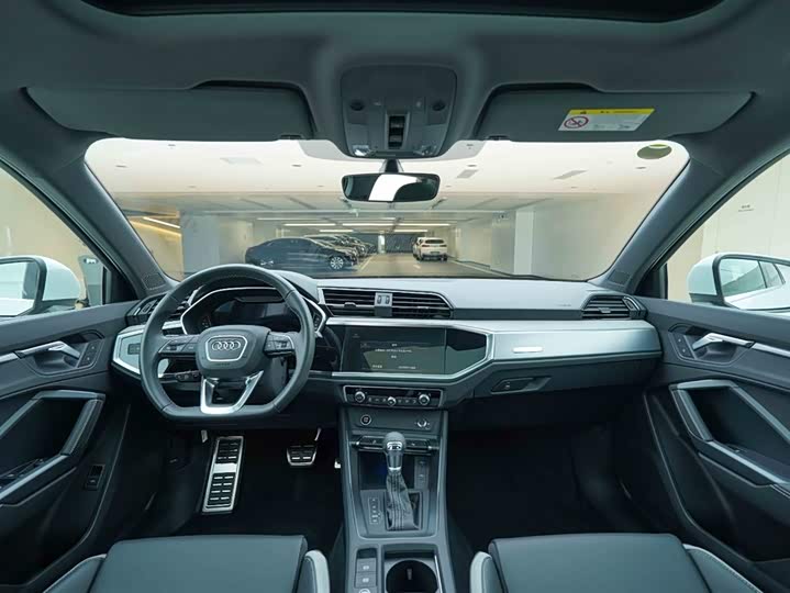 Audi Q3 2024 2024款 35 TFSI 时尚动感型