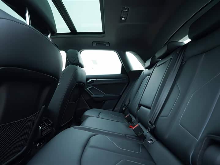 Audi Q3 2024 2024款 35 TFSI 时尚动感型